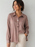 Roze Satijnen Blouse Met Gouden Knopen