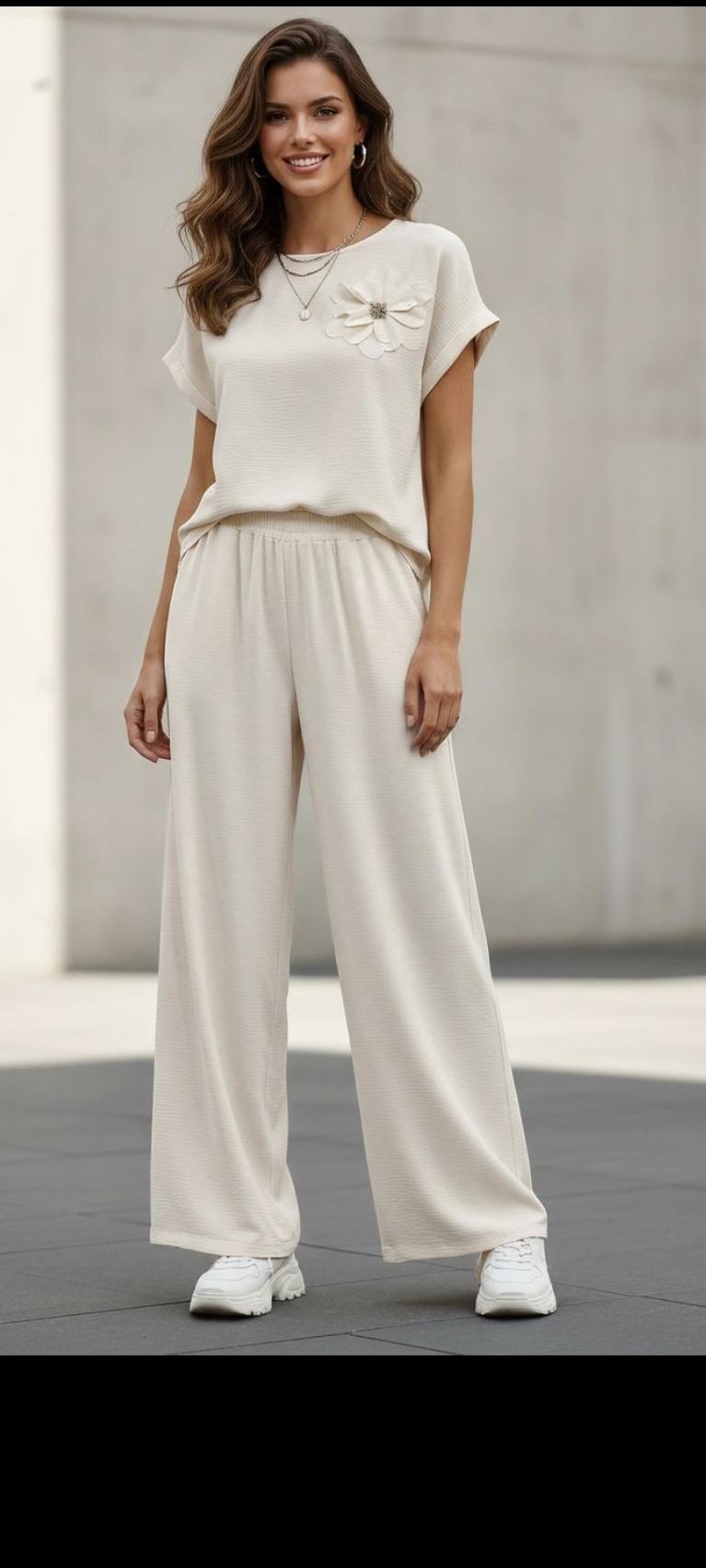 Ensemble femme élégante et chic